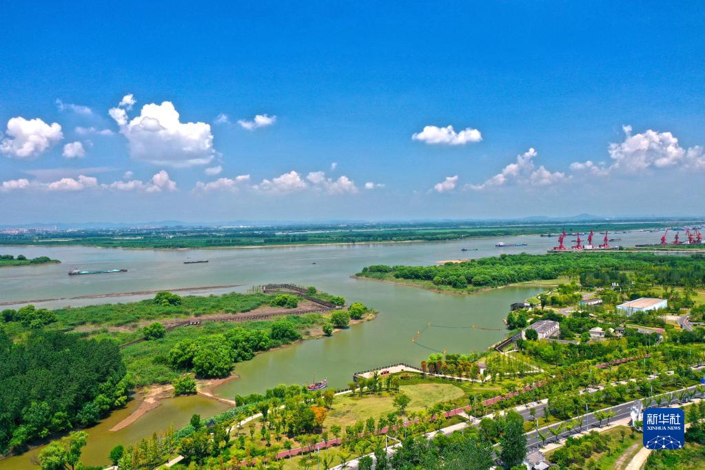 江河奔騰看中國丨大美長江為經(jīng)濟(jì)社會發(fā)展添翼